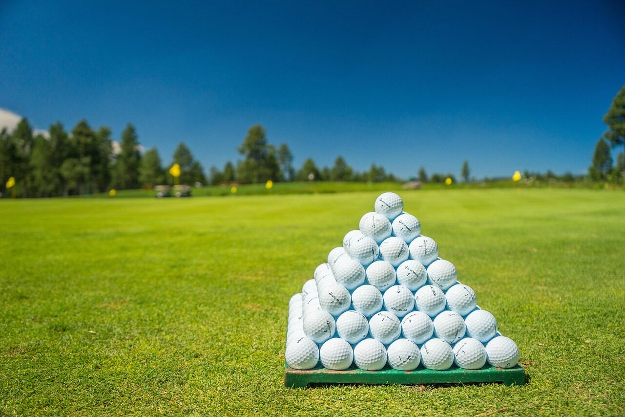 golf, golf balls, green, golf course, golf club, golfing, stack, balls, golf, golf, golf, golf, golf
